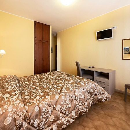 טרקיניה Hotel Aurelia מראה חיצוני תמונה