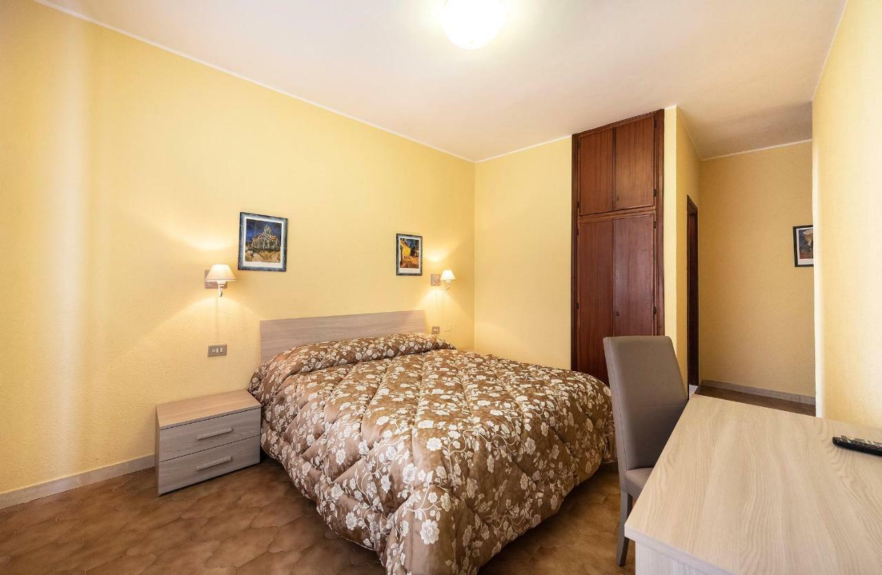 טרקיניה Hotel Aurelia מראה חיצוני תמונה