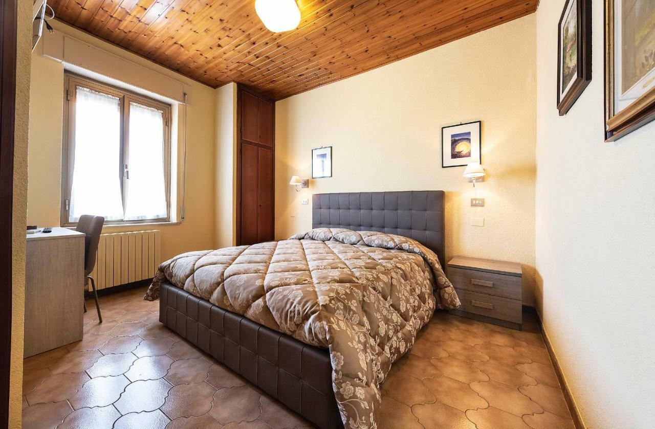 טרקיניה Hotel Aurelia מראה חיצוני תמונה