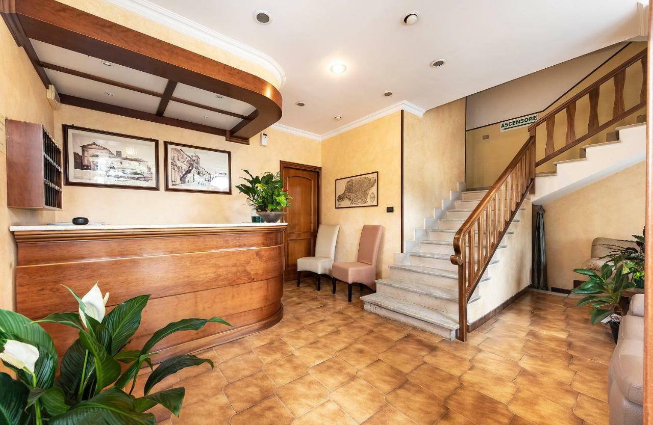 טרקיניה Hotel Aurelia מראה חיצוני תמונה